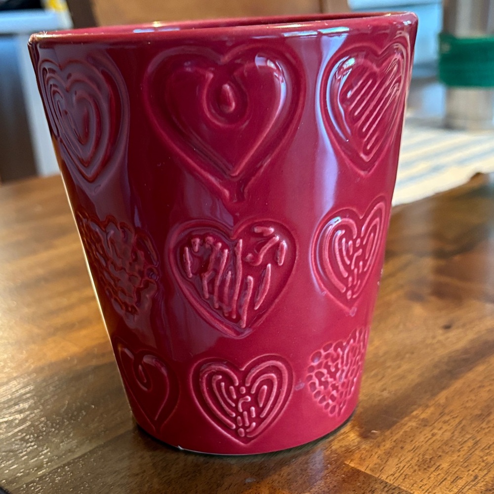 Red Heart Embossed Ceramic vase/ pot